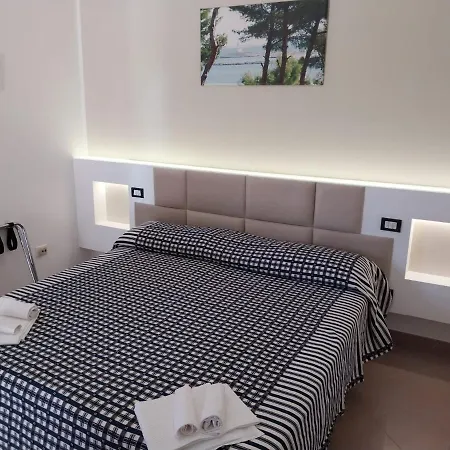 Parco Carabella 酒店 维耶斯泰