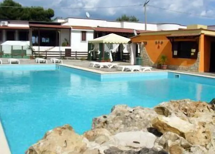 Hotel Parco Carabella 3*